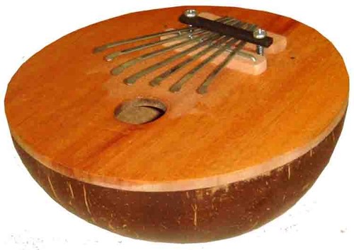 Kalimba aus kokosnuss - aus,